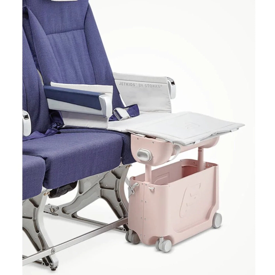 Jet outlet kids suitcase